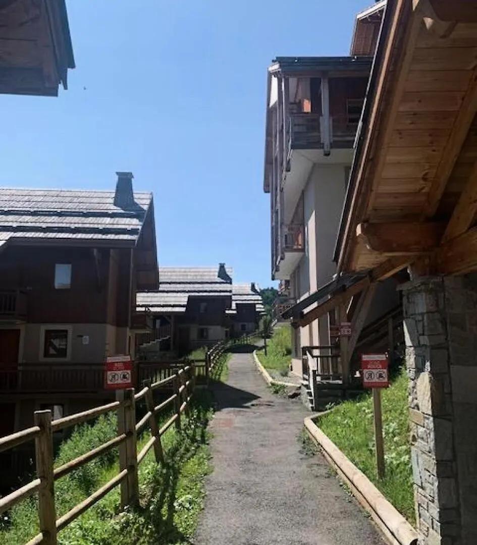 Les Chalets Des Rennes - Appartement 3 Pieces - Les Chalets Des Rennes Mae-9604 Vars  Vars (Hautes-Alpes)